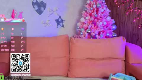 Snapshot of katrina_bail chatting on 12/22/25, 01:35 Katrina Bail online show from 12/22/25, 01:35