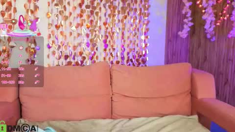 Snapshot of katrina_bail chatting on 02/08/26, 01:20 Katrina Bail online show from 02/08/26, 01:20