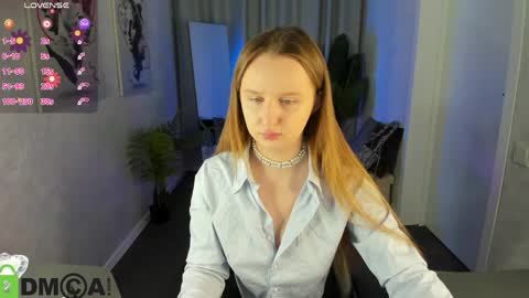 Snapshot of katrina_bail chatting on 04/03/26, 01:14 Katrina Bail online show from 04/03/26, 01:14