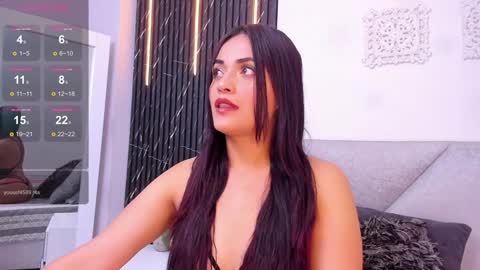 Keyla online show from 02/04/25, 07:22