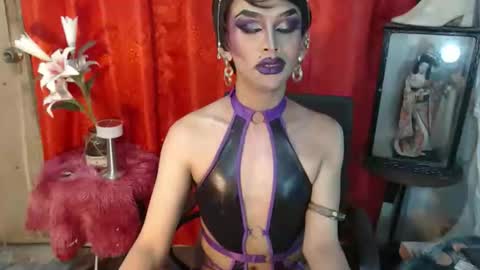 Snapshot of katrinadestroyer chatting on 04/19/26, 06:10 katrinadestroyer online show from 04/19/26, 06:10
