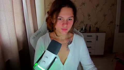 Katty online show from 10/09/25, 08:23