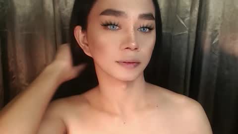 Snapshot of katrinathegreat chatting on 10/31/25, 11:11 katrinathegreat online show from 10/31/25, 11:11