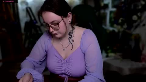 Snapshot of katrinclub chatting on 09/10/25, 05:35 Katrin online show from 09/10/25, 05:35