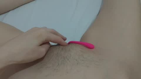 Snapshot of katrinna_arinna chatting on 01/09/25, 10:31 katrina dont forget to give me thumbs up online show from 01/09/25, 10:31