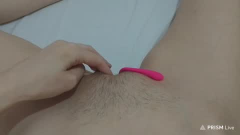 Snapshot of katrinna_arinna chatting on 01/10/25, 05:58 katrina dont forget to give me thumbs up online show from 01/10/25, 05:58