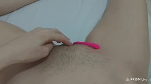 Snapshot of katrinna_arinna chatting on 01/17/25, 05:41 katrina dont forget to give me thumbs up online show from 01/17/25, 05:41