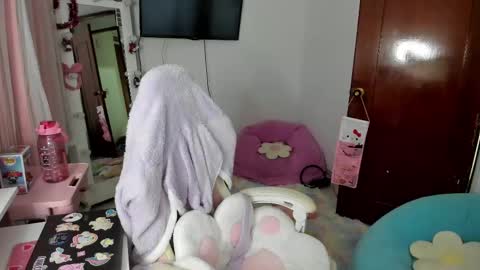 Snapshot of katrinrosex chatting on 03/11/25, 01:16 Katrin  online show from 03/11/25, 01:16