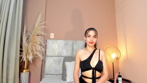Katriona Nyx online show from 05/05/26, 12:29