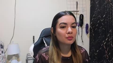 Snapshot of katt_bdsm chatting on 04/20/26, 06:31 Katt online show from 04/20/26, 06:31