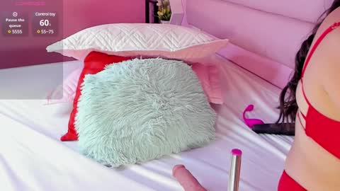 Snapshot of katta_giil chatting on 02/13/25, 03:35 Katta online show from 02/13/25, 03:35