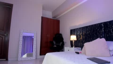 Katte online show from 02/10/26, 01:37