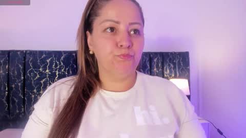 Katte online show from 03/02/26, 01:29