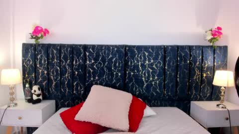 Snapshot of katte_landerr chatting on 05/24/26, 12:54 Katte online show from 05/24/26, 12:54