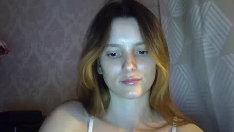 Snapshot of katte_light chatting on 04/19/26, 06:10 katte light online show from 04/19/26, 06:10