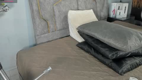 Katerine online show from 01/10/25, 03:50