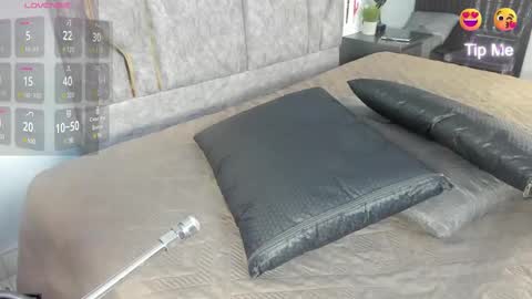 Katerine online show from 02/11/25, 03:40