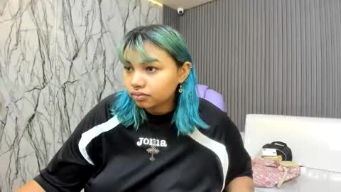 Snapshot of katteyes_ chatting on 03/29/26, 07:58 katteyes_ online show from 03/29/26, 07:58