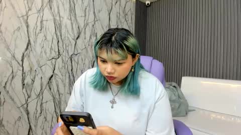 Snapshot of katteyes_ chatting on 04/16/26, 11:18 katteyes_ online show from 04/16/26, 11:18