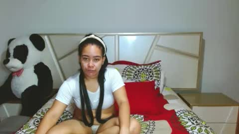 Snapshot of katticloos chatting on 03/30/26, 07:31 katticloos online show from 03/30/26, 07:31