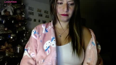 Snapshot of kattie_love chatting on 01/16/25, 11:27 kattie online show from 01/16/25, 11:27