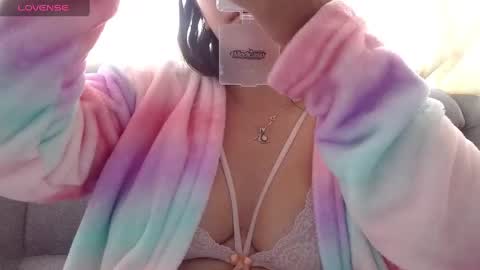 Snapshot of kattie_love chatting on 02/12/25, 02:10 kattie online show from 02/12/25, 02:10