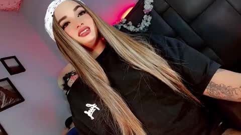 kattie_sweet_ online show from 09/27/25, 10:15