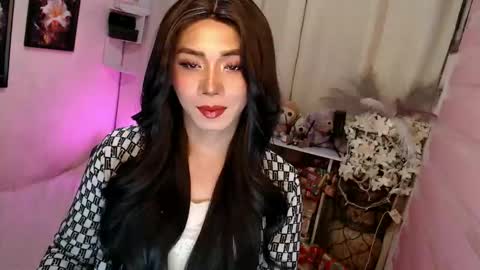 Saisy online show from 12/18/25, 02:06