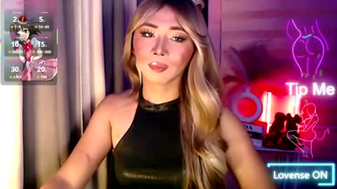 Snapshot of kattiecurrent chatting on 06/23/26, 12:03 Saisy online show from 06/23/26, 12:03