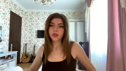 Snapshot of kattiemichelson chatting on 05/10/26, 09:25 Molly online show from 05/10/26, 09:25