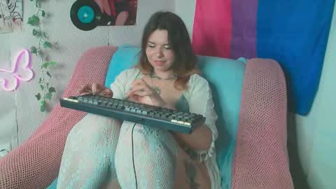 Katti online show from 05/15/26, 02:46