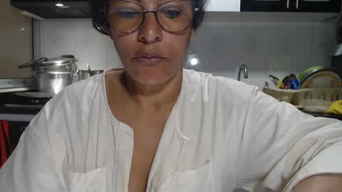 KattleyaGrey online show from 09/17/25, 01:24