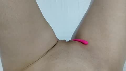 nikitta online show from 10/03/25, 09:23