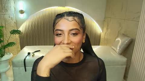 Katty  online show from 09/17/25, 09:38