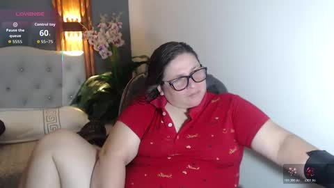 katty online show from 11/21/25, 01:21