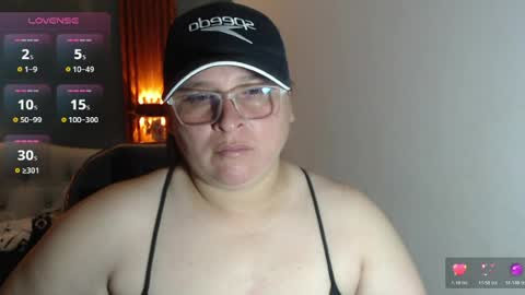 Snapshot of katty_findom_ chatting on 06/27/26, 09:14 katty online show from 06/27/26, 09:14