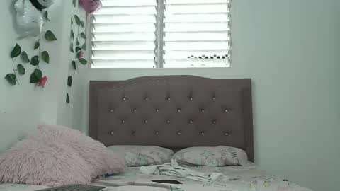 Snapshot of katty_lovely chatting on 03/11/25, 02:29 Katty online show from 03/11/25, 02:29