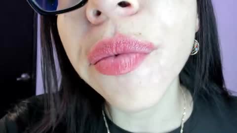 Snapshot of katty_mouth chatting on 06/21/26, 04:20 Katty online show from 06/21/26, 04:20