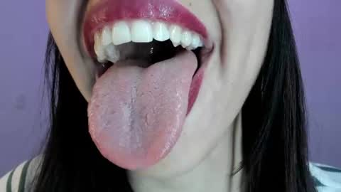 Snapshot of katty_mouth chatting on 06/22/26, 07:44 Katty online show from 06/22/26, 07:44