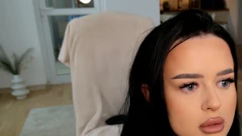 Katty Perry online show from 03/06/26, 03:30