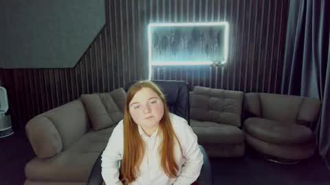 Katty online show from 10/12/25, 06:07