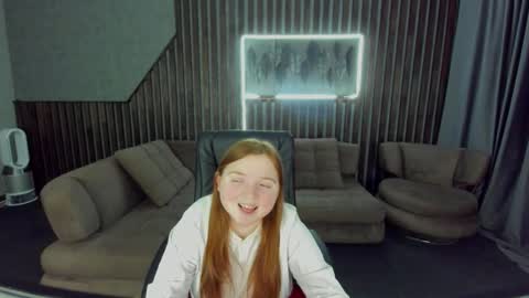 Katty online show from 11/11/25, 07:08