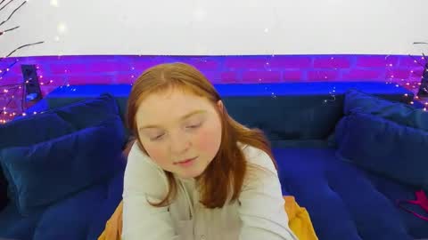 Katty online show from 12/05/25, 07:54