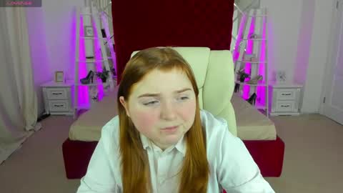 Snapshot of katty_rose8 chatting on 05/31/26, 05:42 Katty online show from 05/31/26, 05:42