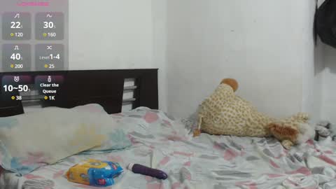 Snapshot of katty_skrim chatting on 03/07/25, 04:35 katty skrim online show from 03/07/25, 04:35