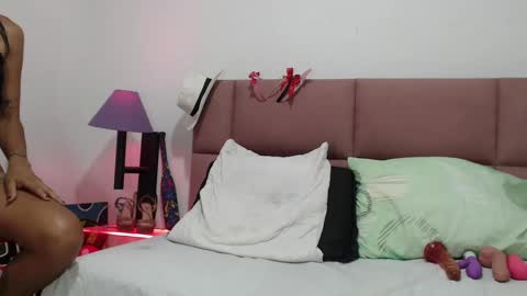 Snapshot of kattyocean chatting on 10/06/25, 07:11 kattyocean online show from 10/06/25, 07:11