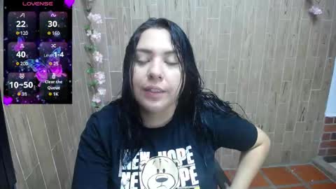 Snapshot of katy2425 chatting on 02/12/25, 02:45 Katy online show from 02/12/25, 02:45