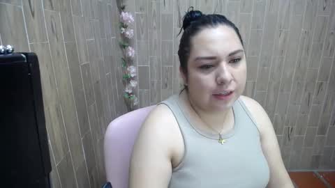 Snapshot of katy2425 chatting on 03/09/25, 09:57 Katy online show from 03/09/25, 09:57