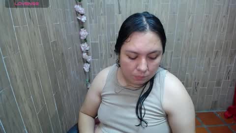 Snapshot of katy2425 chatting on 09/14/25, 02:05 Katy online show from 09/14/25, 02:05