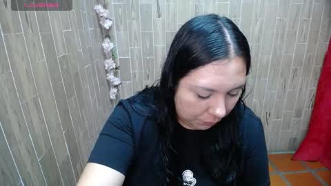 Snapshot of katy2425 chatting on 03/08/26, 02:04 Katy online show from 03/08/26, 02:04